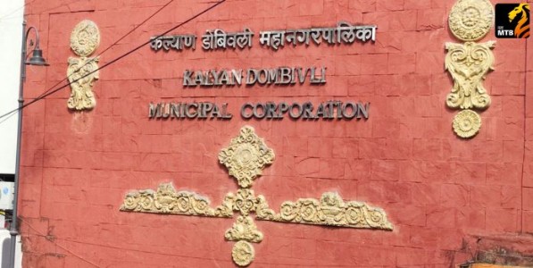 KDMC Surgical Strike : नियम मोडला तर खैर नाही! उर्सेकर वाडी भाजी मंडईत केडीएमसीचे 'सर्जिकल स्ट्राईक'