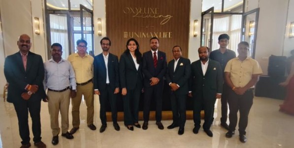 Unimax World project : निमॅक्स वर्ल्डने ऑक्सीलक्स लिव्हिंग या निवासी प्रकल्पाचे केले अनावरण