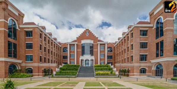 Maharashtra Bans Misleading School Names : शाळांना इंटरनॅशनल, ग्लोबल नाव वापरण्यास प्रतिबंध; दिशाभूल करणाऱ्या शब्दांवर बंदी