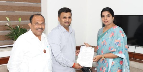 BMC Budget Discussion : मुंबईच्या प्रगतीसाठी 'स्थगिती' नको तर 'गती' हवी; प्रतिक कर्पे यांचा अर्थसंकल्पीय भाषणात एल्गार