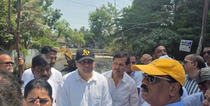 Inspection Of Mumbai Drain Cleaning