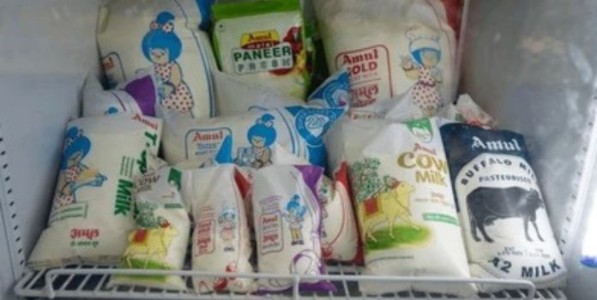 अमुल दुधाच्या दरात वाढ!जाणून घ्या नवे दर! कधीपासून लागू?