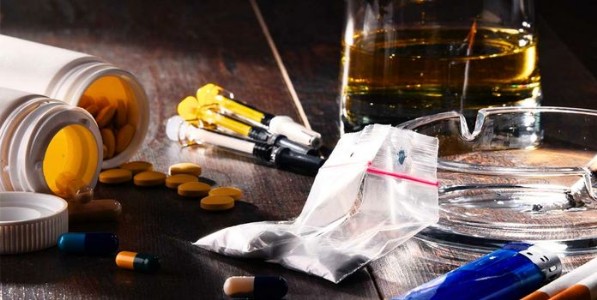 मुंबई अगेंस्ट ड्रग्ज : कारवाईपलीकडचं आंदोलन