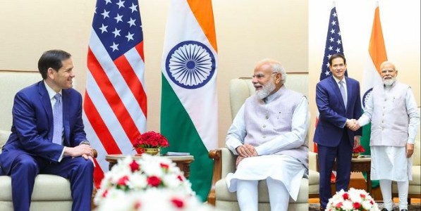 स्वाभिमानाची राष्ट्रनीती
