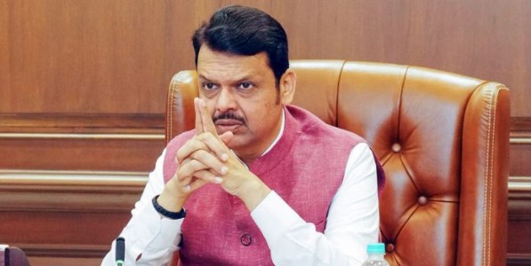 बदल्यांना मुदतवाढ, सावंतवाडी स्टेशनचे नामकरण...; राज्य मंत्रिमंडळाचे ४ धडाकेबाज निर्णय!