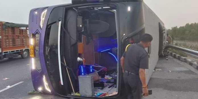 Agra-Lucknow Expressway Accident