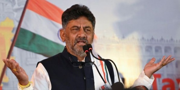 कर्नाटकात मोठा राजकीय ट्विस्ट? डी. के शिवकुमार होणार मुख्यमंत्री; तर ४ उपमुख्यमंत्री फॉर्म्युल्याची चर्चा...