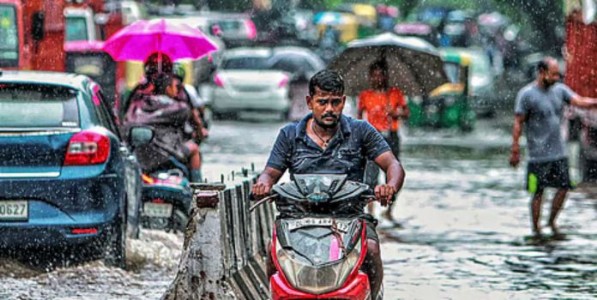 पावसाळ्यात आपत्कालीन सेवांसाठी एमएसआरडीसी सज्ज; दि. १ जूनपासून २४ तास नियंत्रण कक्ष सुरू