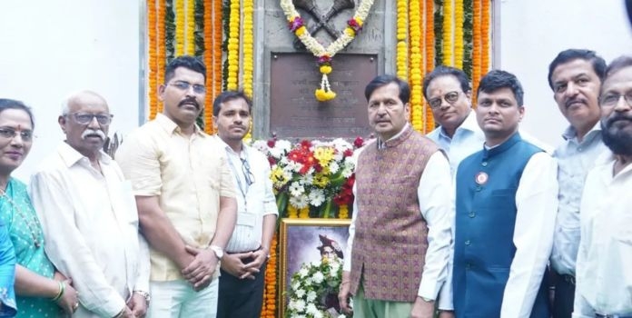 Mangal Prabhat Lodha