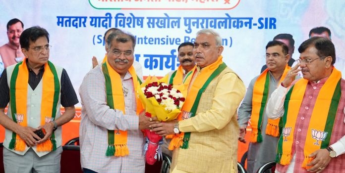  Kirit Somaiya