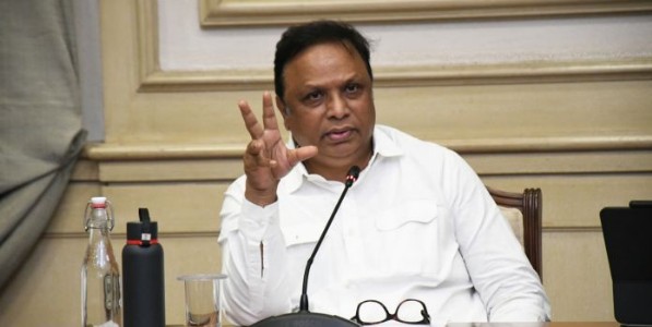 महापालिकेतील निविदा प्रक्रियेत पारदर्शकतेसाठी एआयचा वापर करा- मंत्री  आशिष शेलार