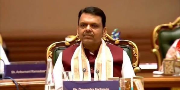 महाराष्ट्राच्या विकासामागे मोदींचा भक्कम पाठिंबा; १२ वर्षांच्या कार्यकाळानिमित्त मुख्यमंत्री फडणवीसांचे पंतप्रधानांना पत्र