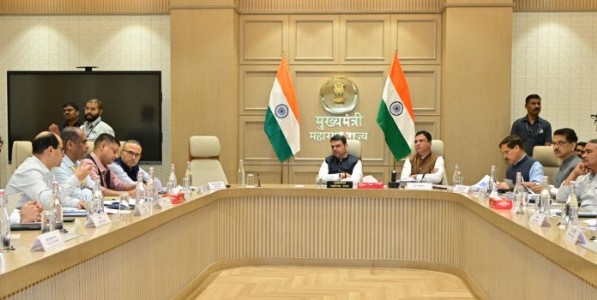 राज्यातील सर्व ग्रामीण पाणीपुरवठा योजना सौर ऊर्जेवर आणणार; मुख्यमंत्री देवेंद्र फडणवीसांचे निर्देश; ग्रामीण पेयजल धोरण सादरीकरण बैठक संपन्न