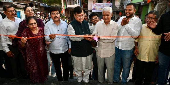 जनतेच्या विश्वासाला आम्ही तसूभरही तडा जाऊ देणार नाही; विकासकामांच्या उद्घाटन प्रसंगी आ. प्रवीण दरेकरांचे प्रतिपादन