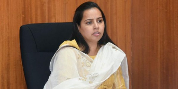 मुख्यमंत्री माझी लाडकी बहीण योजनेतून कोणाचाही अर्ज बाद करण्यात आलेला नाही - अदिती तटकरे