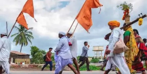‘माऊली’च्या भेटीसाठी निघालेल्या वारकऱ्यांना शासनाचा आधार' ; पालखी मार्ग होणार अधिक सुविधायुक्त;