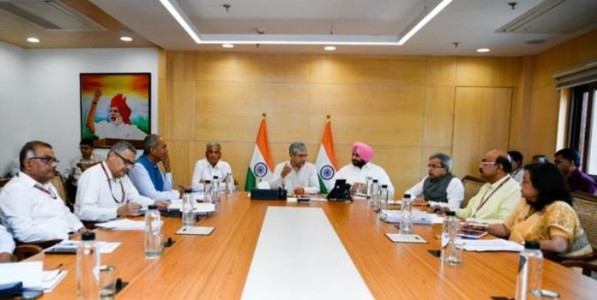 स्टेशन मास्टरांच्या आर्थिक व प्रशासकीय अधिकारांमध्ये वाढ