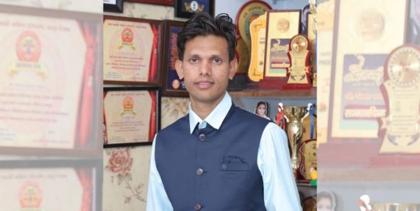 मुशायर्‍याचा ‘गझलसखा’