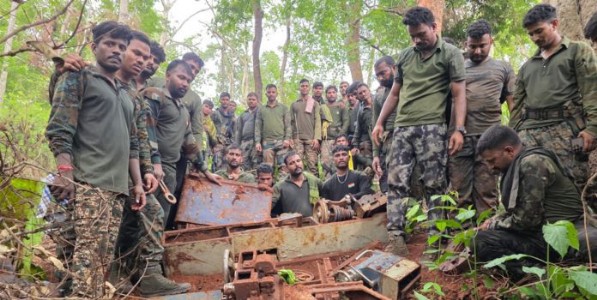 माओवाद्यांचा शस्त्रनिर्मिती कारखाना उद्ध्वस्त