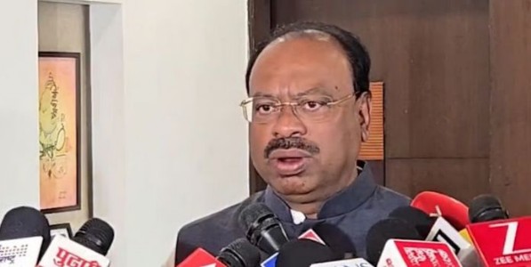 कोराडी-खापरखेडा औष्णिक केंद्रातील राखेच्या विल्हेवाटीसाठी ‘मिशन मोड’वर काम करावे; महसूलमंत्री चंद्रशेखर बावनकुळे यांचे कडक निर्देश