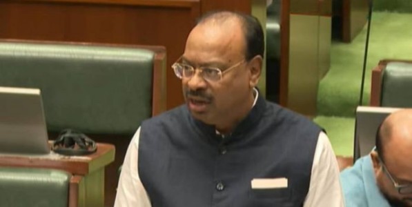 सोलापूरचा सव्वाशे वर्षांचा प्रलंबित प्रश्न सुटला; ४० हजार नागरिकांना लाभ