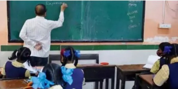 जिल्हा परिषद प्राथमिक शाळांमधील रिक्त शिक्षक पदे भरण्याबाबत सकारात्मक; मंत्री जयकुमार गोरे