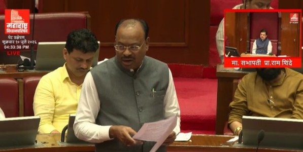 महसूल खात्यात 'कलम १५५' चा गैरवापर; पुण्यातील उपजिल्हाधिकारी, तहसीलदारांसह १५ अधिकारी निलंबित - महसुलमंत्र्यांची घोषणा