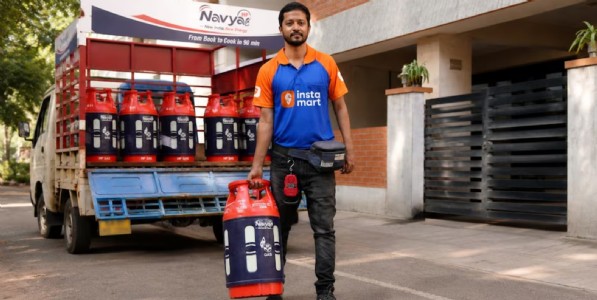 आता स्विगी इन्स्टामार्टवरून गॅस सिलेंडर मिळणार? अवघ्या काही मिनिटांत घरपोच डिलिव्हरी....
