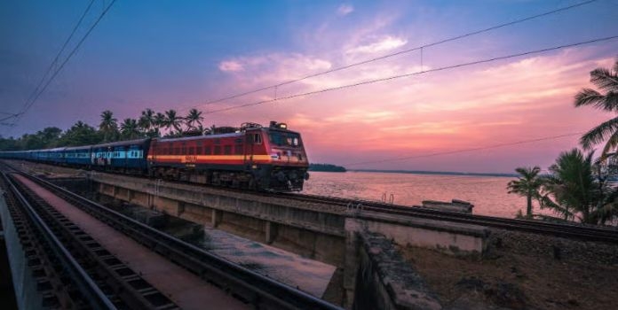 Maharashtra Railway Ashwini Vaishnav