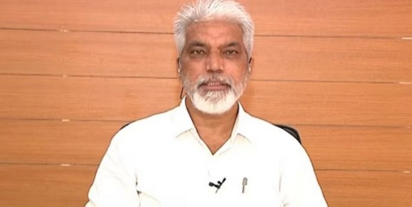 महाराष्ट्रातील प्रत्येक जिल्ह्यात केंद्रीय विद्यालयासाठी केंद्राकडे प्रस्ताव; दादाजी भुसे यांचे निर्देश