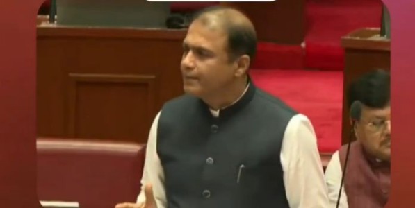 शाळांची खरेदी सक्ती खपवून घेणार नाही; राज्यमंत्री डॉ. पंकज भोयर; संबंधित शाळांवर कारवाई करणार