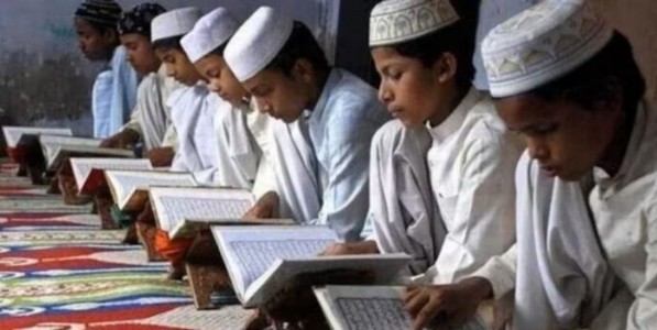 छत्तीसगडमध्ये लवकरच मदरसा बोर्ड बरखास्त होण्याची शक्यता