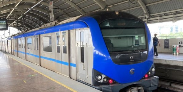 दहिसर-अंधेरी ‘मेट्रो २ अ’ मार्गावर तांत्रिक बिघाड