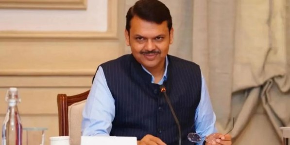 महाराष्ट्र शासनाचे थेट अपडेट्स मिळणार 'व्हॉट्सॲप' चॅनल आणि 'पब्लिक ॲप' वर!