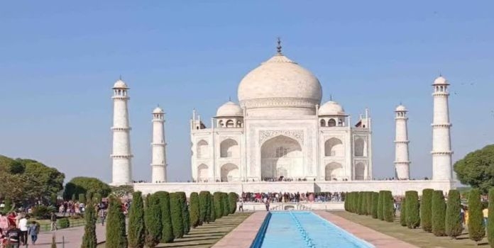 Taj Mahal Tejo Mahalaya Petition