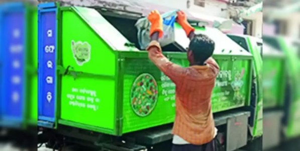 मुंबईत 'विकेंद्रित कचरा प्रक्रिया अभियान'; सोसायट्यांनी जागेवरच ओल्या कचऱ्यावर प्रक्रिया केल्यास १५ टक्क्यांपर्यंत मालमत्ता करात सवलत