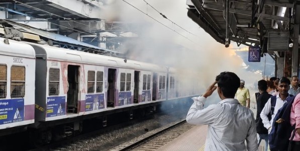 मुलुंड स्थानकातील ओव्हरहेड वायरमधील बिघाड अवघ्या २४ मिनिटांत दुरुस्त! कशी झाली लाईफलाईन पुर्ववत? - जाणून घ्या! 