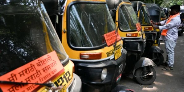१५ ऑगस्टपासून महाराष्ट्रात रिक्षा, टॅक्सी चालकांना व्यावहारिक मराठी बंधनकारक! नियम न पाळल्यास लायसन्स रद्द...