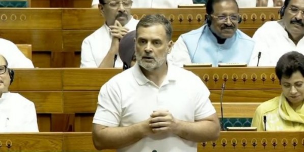 विरोधकांकडून लोकशाही वेठीस!