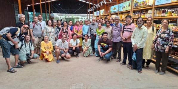 निसर्गातून समाजभान !