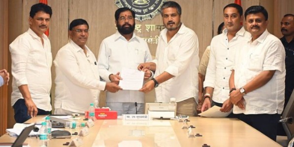 बुलडाणा जिल्ह्यातील सिंदखेडराजा मधील राजमाता जिजाऊ यांच्या स्मारकाला ५० कोटी देण्याचा निर्णय:प्रत्यक्ष स्मारकाच्या कामाला गती देण्याचे उपमुख्यमंत्री एकनाथ शिंदे यांचे निर्देश