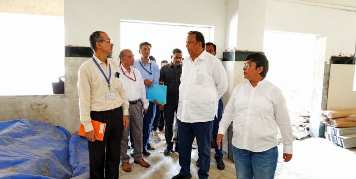 Mumbai Schools Ashish Shelar