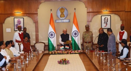 मुंबई उच्च न्यायालयाचे निवृत्त न्यायाधीश ते महाराष्ट्राचे नवे लोकायुक्त: न्यायमूर्ती सुनील शुक्रे यांच्याविषयी सविस्तर जाणून घ्या.