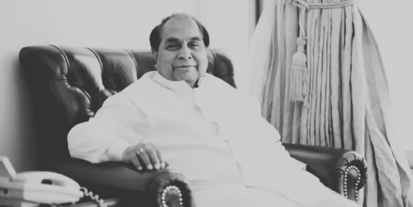 शिक्षणाचा कल्पवृक्ष हरपला! ज्येष्ठ शिक्षणतज्ज्ञ, माजी राज्यपाल अन् पद्मश्री डॉ. डी. वाय. पाटील यांचे वयाच्या ९० व्या वर्षी निधन