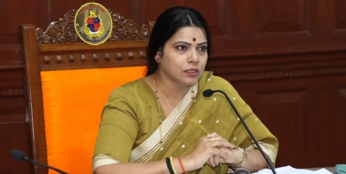 Mumbai Mayor Ritu Tawade