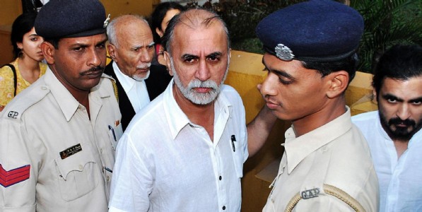 'तहलका'चे माजी संपादक तरुण तेजपाल अखेर दोषी! मुंबई हायकोर्टाच्या गोवा खंडपीठाचा सत्र न्यायालयाचा निर्णय रद्द करत मोठा झटका
