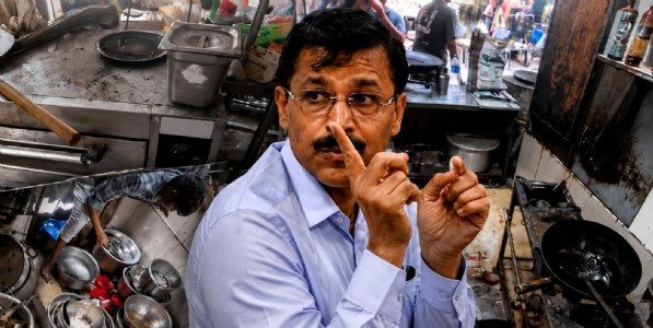 आयएएस तुकाराम मुंढेचा एफडीएमध्ये 'सिंगम' पॅटर्न! मुंबईतील ४ हॉटेल्स, आयआयटी बॉम्बेचे २ कँटीन बंद; बीडमध्ये २ कोटींचे भेसळयुक्त तेल जप्त