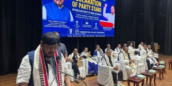 मणिपुरमध्ये शांतता प्रस्थापित करण्यासाठी एनआरसी लागु करणार - केंद्रीय राज्यमंत्री रामदास आठवले