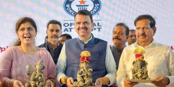 'गणेशोत्सव पर्यावरणपूरक पद्धतीने साजरा करण्याची जबाबदारी आपल्या सर्वांचीच’ : मुख्यमंत्री फडणवीस