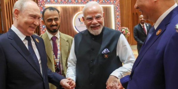 चीनचे राष्ट्राध्यक्ष सात वर्षांनी भारतात;ब्रिक्स परिषदेत मोदींसोबत महत्त्वपूर्ण चर्चा